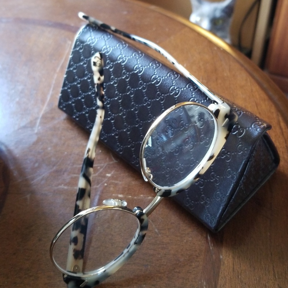 Gucci eyeglasses
